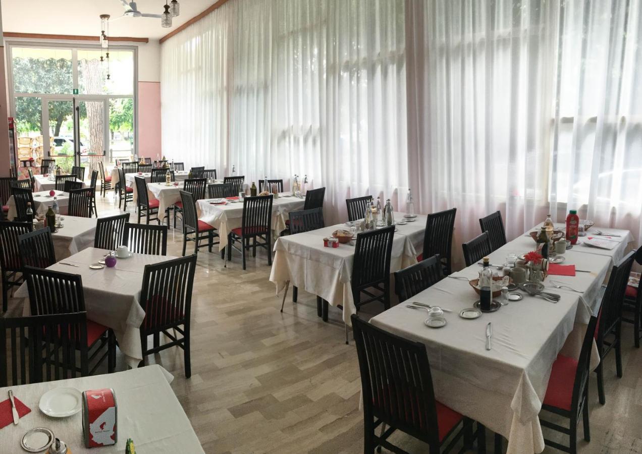 Hotel Zen Lignano Sabbiadoro Exteriér fotografie